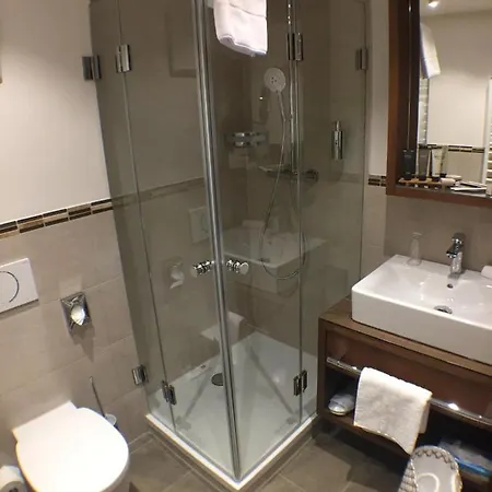 Boutique Herzhof - Garni-appartements - Adults Only Szálloda Riezlern