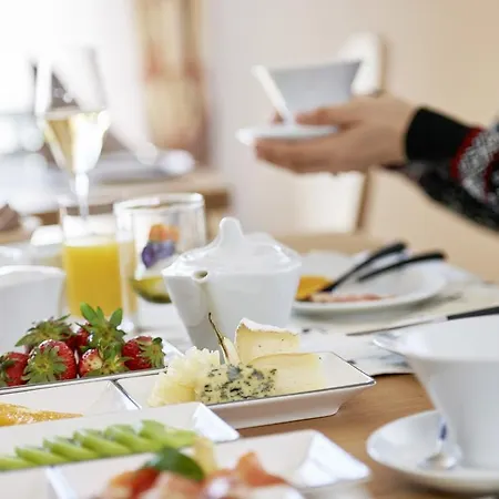 Szálloda Boutique Herzhof - Garni-appartements - Adults Only Riezlern