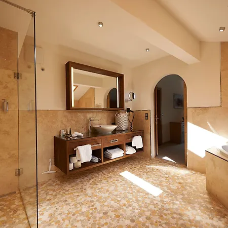 Boutique Herzhof - Garni-appartements - Adults Only Hotel Riezlern