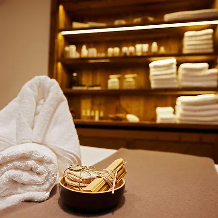 Ξενοδοχείο Boutique Herzhof - Garni-appartements - Adults Only Riezlern