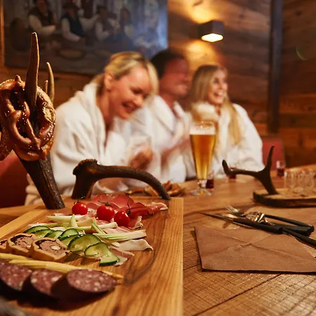 Hotel Boutique Herzhof - Garni-appartements - Adults Only Riezlern